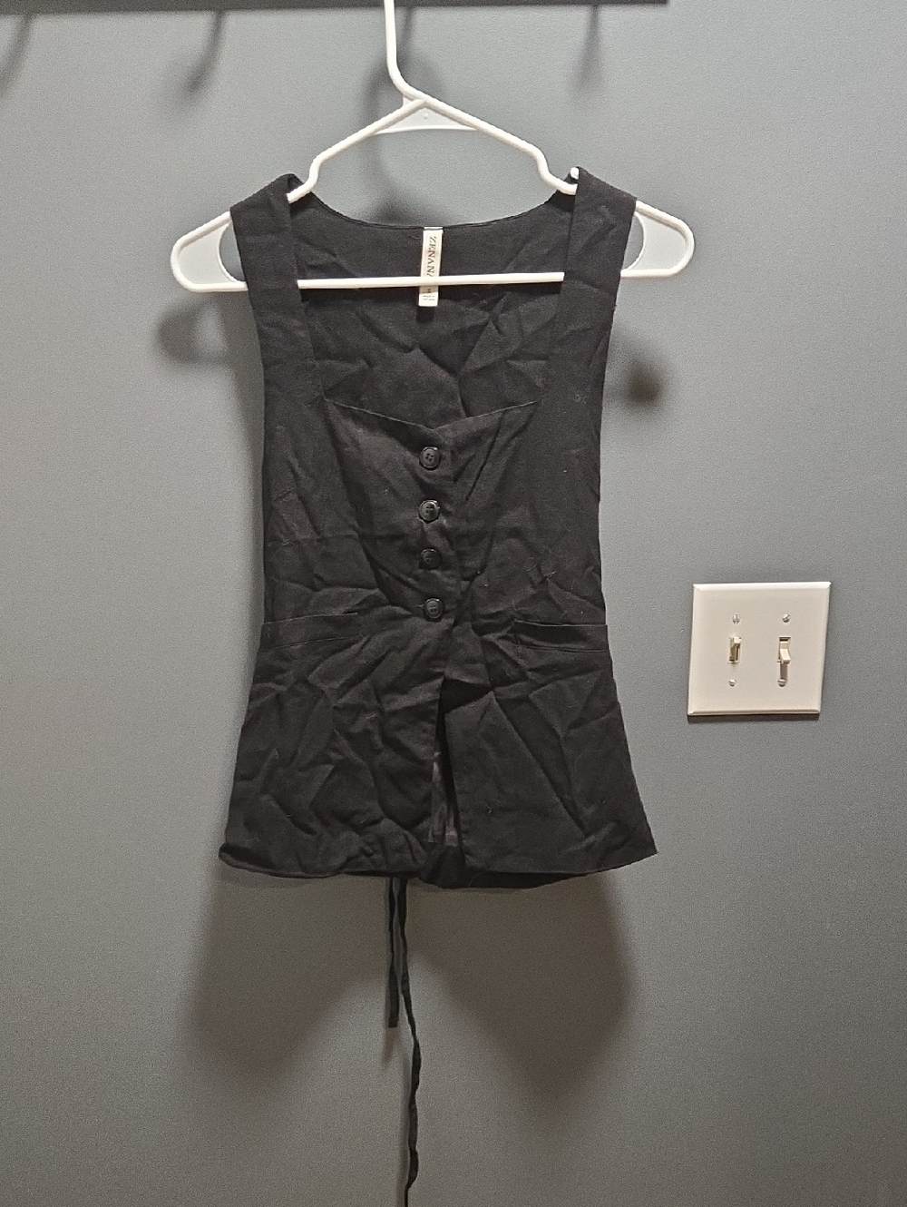Zenana Outfitters Linen-Blend Black Tank Vest Top